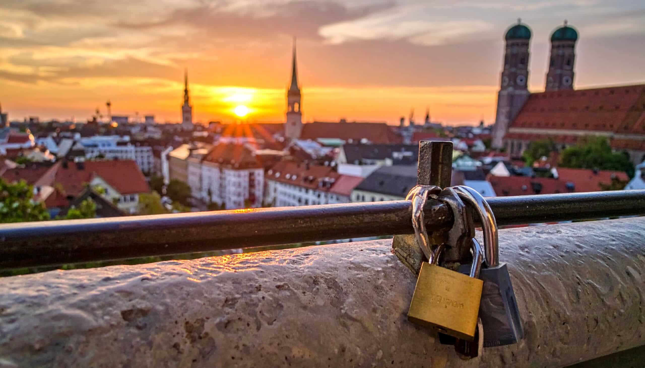 Schluessel, Schloss und Recht: Der grosse Ratgeber fuer Mieter und Vermieter in München